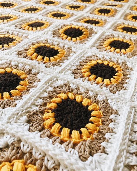 Brenna Ann Handmade: FREE Crochet Pattern - The Sunflower Blanket by ...