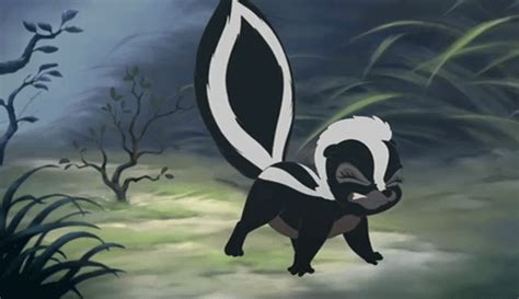 Bambi Skunk Gif 13553 500x289 | Disney drawings, Bambi, Disney gif