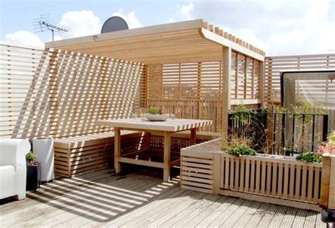 Screen idea for the bee hive | Roof garden design, Terrace design, Roof ...