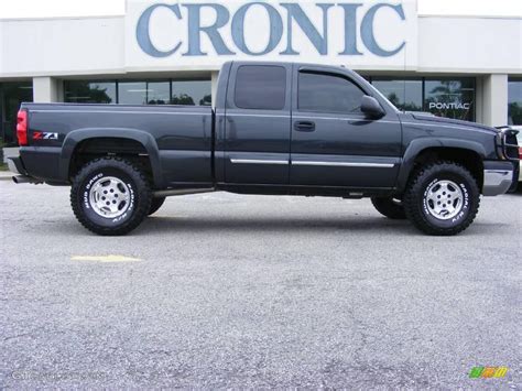 2004 Dark Gray Metallic Chevrolet Silverado 1500 Z71 Extended Cab 4x4 ...