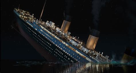 #boat #disaster #drama #romance #ship #Sinking #titanic #4K #wallpaper ...