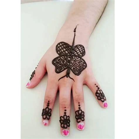 51+ Easy & Simple Mehndi Designs for Kids