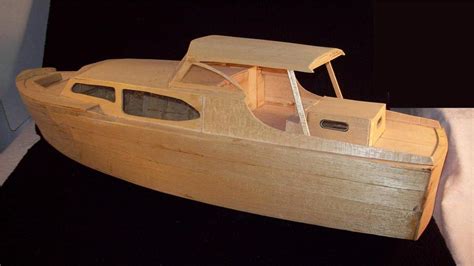 Free classic wood boat plans ~ Lapstrake plywood boat design