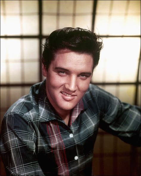 Elvis Presley photo 30 of 76 pics, wallpaper - photo #103365 - ThePlace2