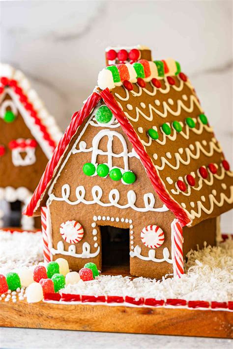 How to Make a Gingerbread House Recipe