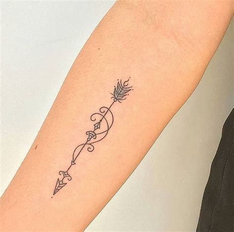 Love #MusicTattooIdeas | Tattoos, Arrow tattoos for women, Body art tattoos