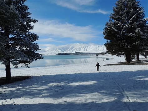 THE ROAD TAKEN : August in NZ: Four Inches of Snow at Lake Tekapo