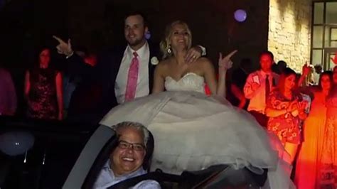 This bride and groom's epic wedding fail is taking over the internet ...