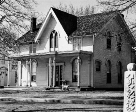 Amelia Earhart Birthplace, Atchison, Kansas - Homes, History and People