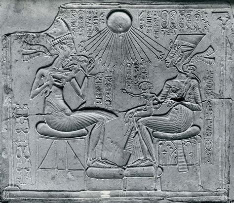 Akhenaten | Biography, Mummy, Accomplishments, Religion, Statue ...