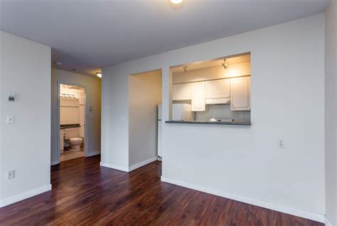 Sydney Rental Apartments, 423 East 10th Ave, Vancouver B.C ...