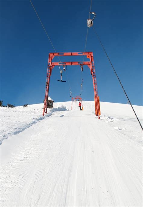 Rope tow ski lift stock photo. Image of loop, cable, snowboarding ...