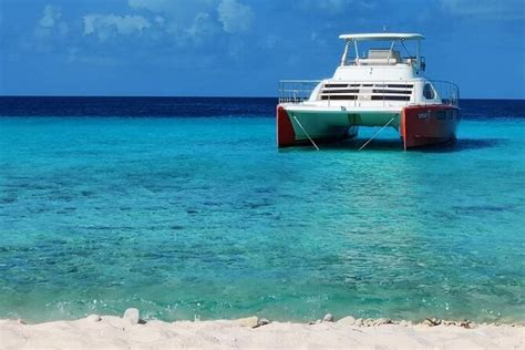 Boat Trip To Klein Curacao