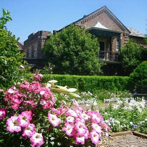 Bellingrath Gardens & Home - Smithsonian Gardens