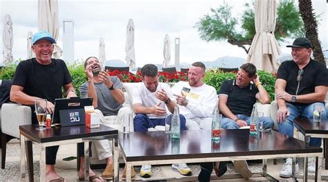 “Back with the boys!” Sir Bradley Wiggins joins Lance Armstrong’s ...