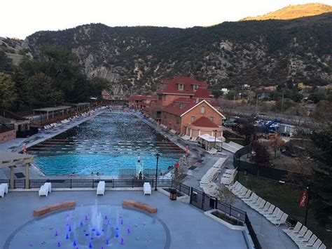 Glenwood Hot Springs Pool (Glenwood Springs) - 2019 All You Need to ...