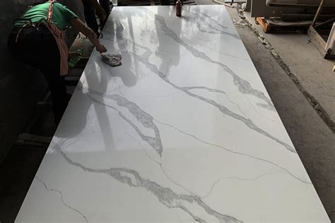 bianco calacatta quartz countertop | Kitchen countertops, kitchen ...