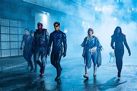 Titans season 3: Nightwing actor hints at suit changes