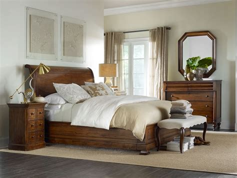 Wood Bedroom Set - Homemadeal