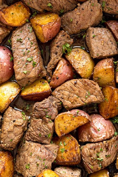 Sirloin Steak and Potato Bites - a quick weeknight dinner recipe