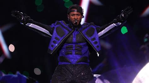 Usher halftime show outfits: Ranking the best, worst looks from R&B ...