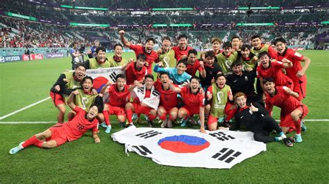 South Korea Advances At World Cup After Stoppage-Time Winner