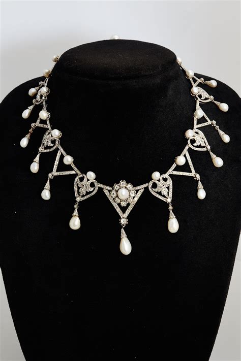 1910s Important Antique Natural Pearl Diamond Platinum Necklace - Eleuteri