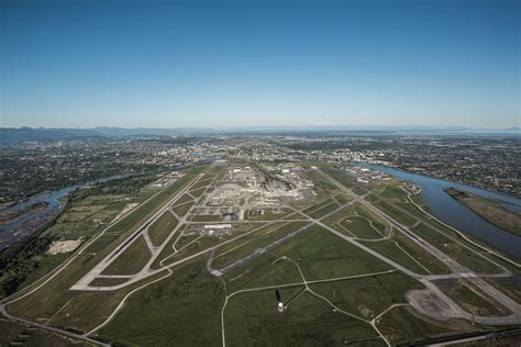 YVR Wins Airport of the Year! | YVR