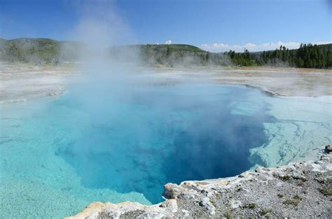 The Top 7 Hot Springs Near Denver - Treads