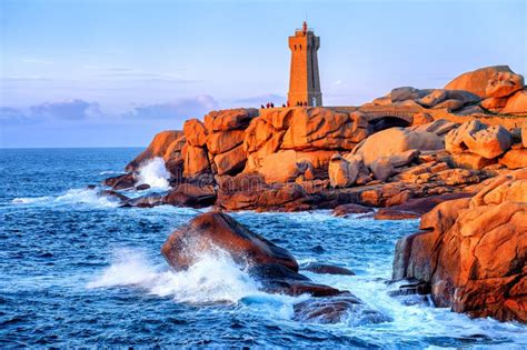 Lighthouse of Ploumanach on Cote De Granite Rose, Brittany, France ...