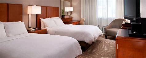 Detroit Airport Hotels | Detroit Metro Airport Marriott