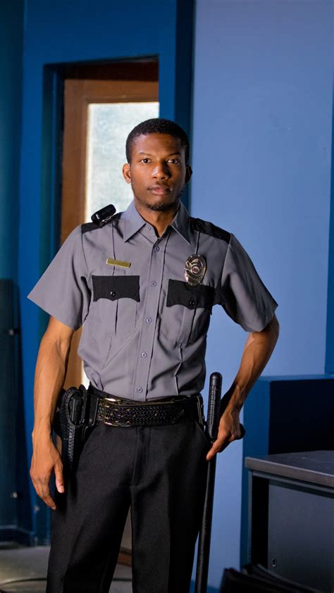 Police Uniforms For Film Starting At $30 A Day - Thrifty Rents