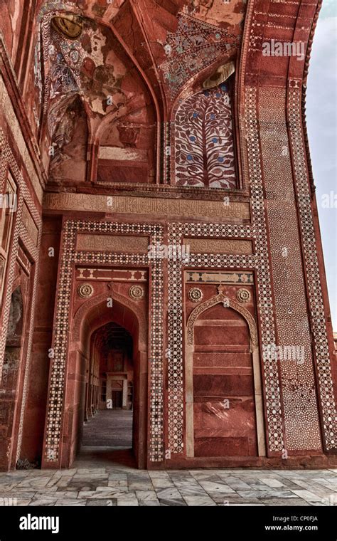 Fatehpur Sikri, India. View inside main entrance to Jama Masjid Stock ...