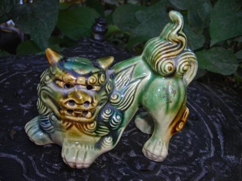 vintage Chinese foo fu dog statue lion dog guardian ceramic