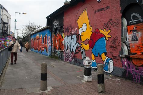 Brick Lane Street Art in London, England. • Choosing Figs