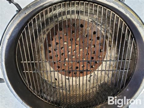 Green Egg Charcoal Grill BigIron Auctions