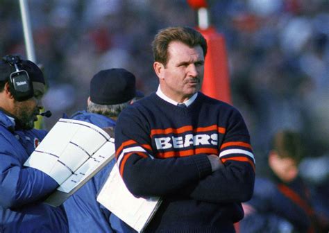 Mike Ditka Facts & Stats | Britannica