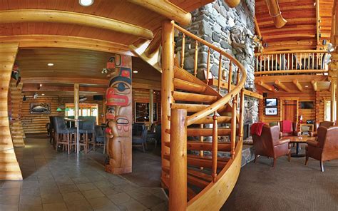 Haida Gwaii Fishing Resort | Queen Charlotte Lodge