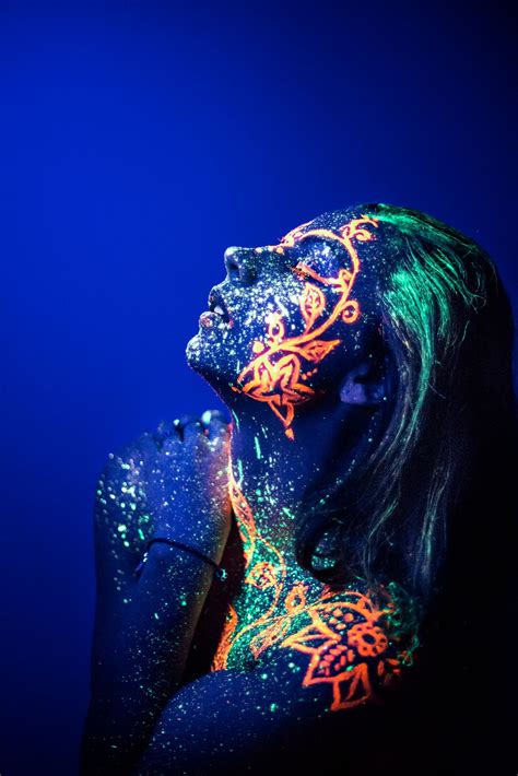 neon paint | Neon painting, Body painting, Neon art