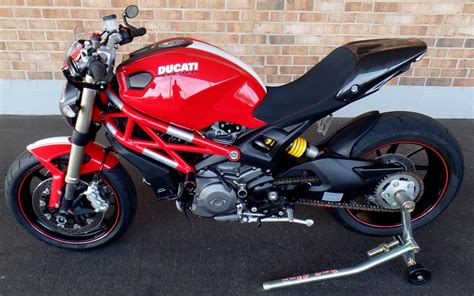 2012 Ducati Monster 1100 EVO