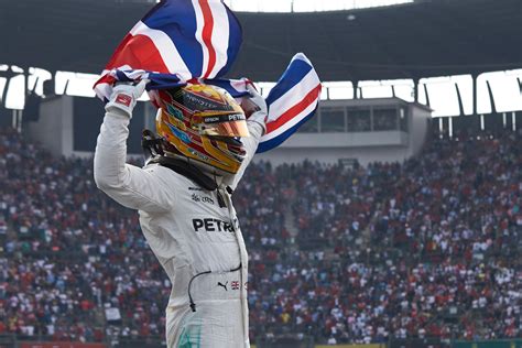 Lewis Hamilton wins fourth F1 world championship M141637 - Paul Tan's ...