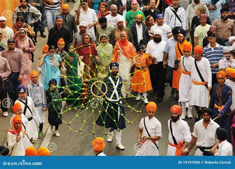 Dance during Baisakhi Procession Editorial Image - Image of khalsa ...