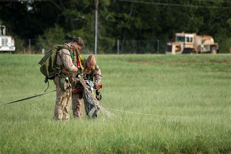 U.S. Marine Corps parachute riggers with All-Domain - NARA & DVIDS ...