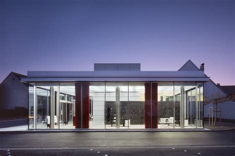 Branch Bank in Hettingen / Ecker Architekten | ArchDaily