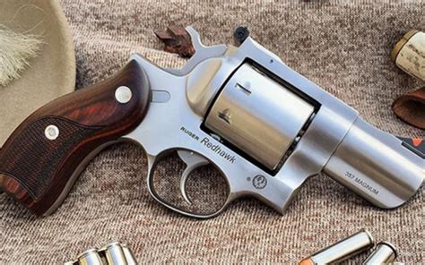 Ruger Super Redhawk Revolvers Review | [January Updated]