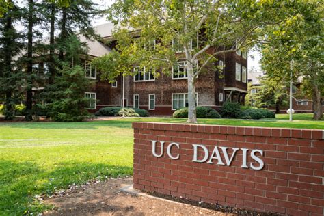 How to Get Into UC Davis: Admissions Data and Strategies - College ...