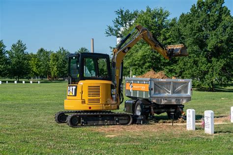 3 Pieces of Small Dirt Moving Equipment for Gravediggers | Equipter