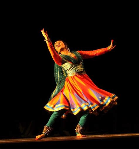 8 Famous Classical Dance Styles Of India - ALLRefer