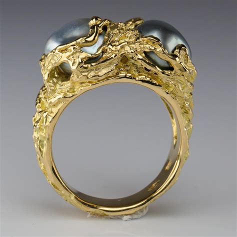 Men's Pearl Ring in Gold with Diamonds For Sale at 1stdibs