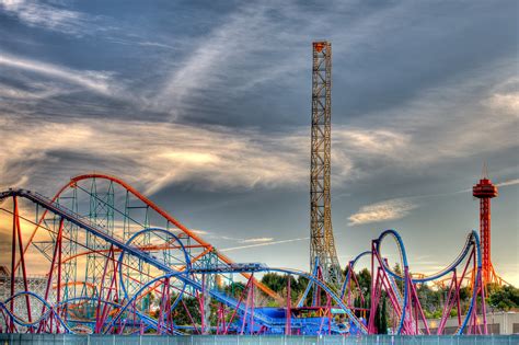 Magic Mountain Park California | Six Flags Magic Mountain is… | Flickr